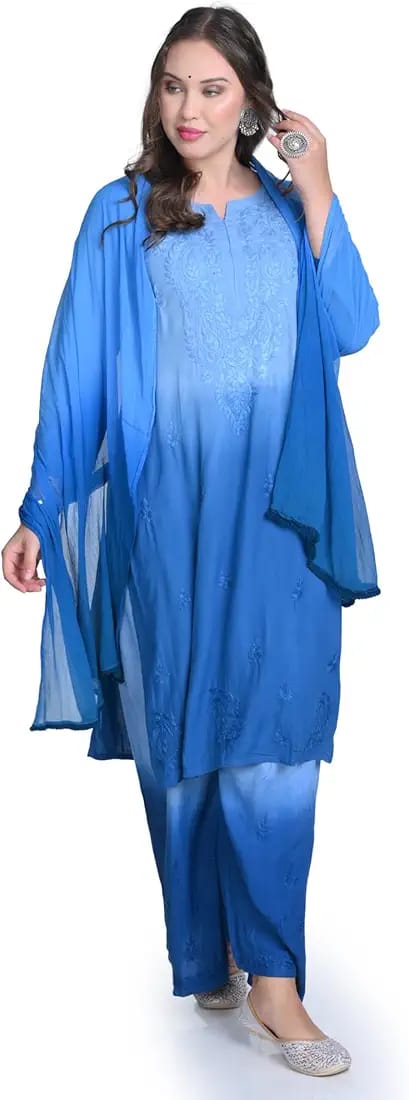 Chikankari Kurta Sets: Blending Tradition with Modern Fashion Trends