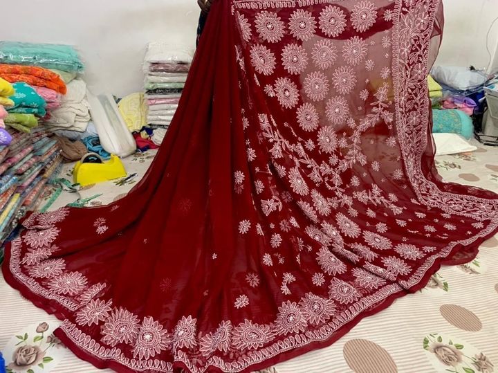Elegant Chiffon Chikankari Saree with Blouse
