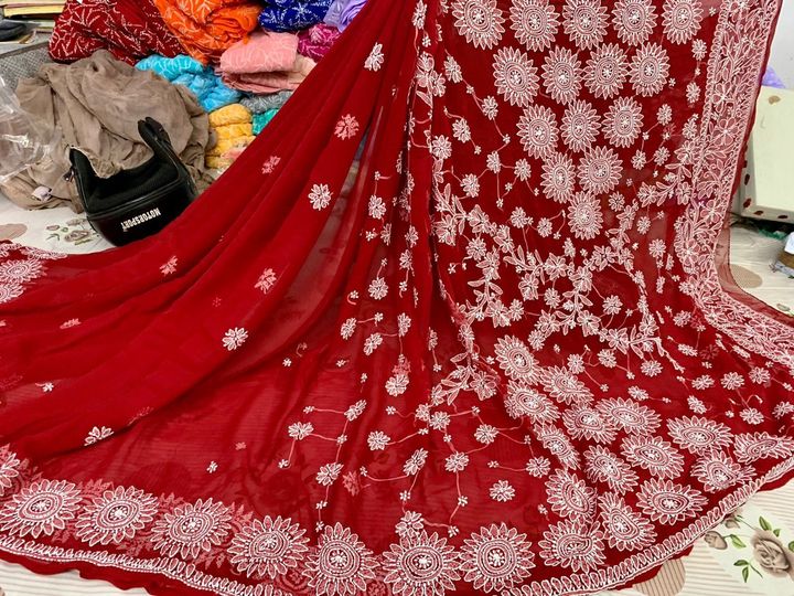 Elegant Chiffon Chikankari Saree with Blouse