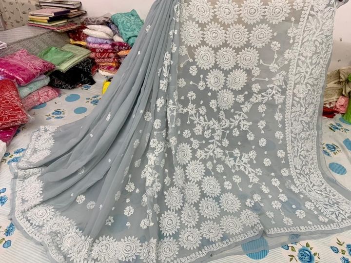 Elegant Chiffon Chikankari Saree with Blouse