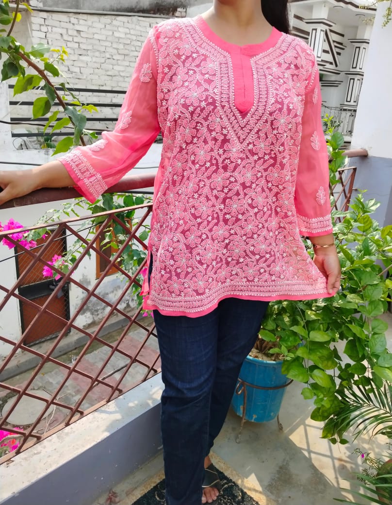 "Handmade Lucknowi Chikanari Kurti – Elegant Cotton Embroidery Top"