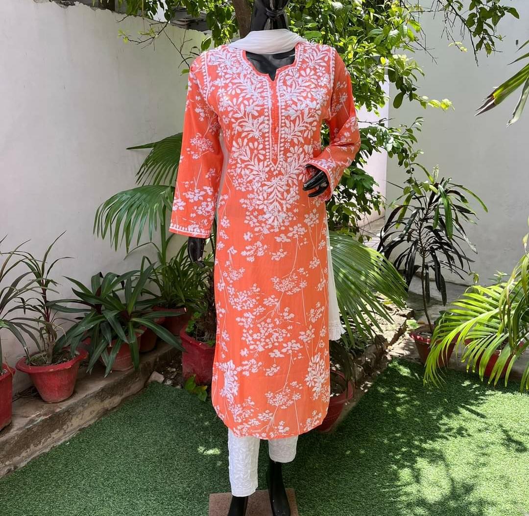 Beautiful Mulmul Cotton Chikankari Kurti